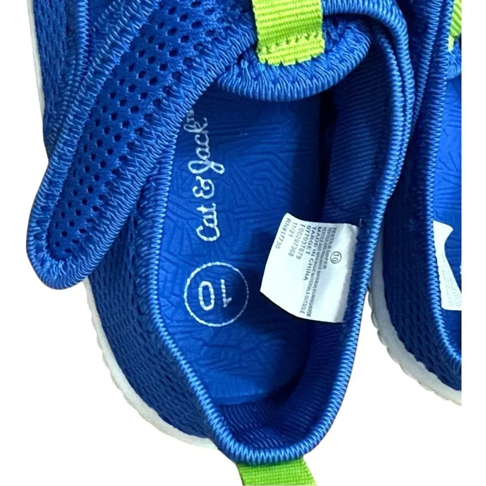 Cat & Jack Boys Kids Blue Velcro Water Shoes. Toddler 10.